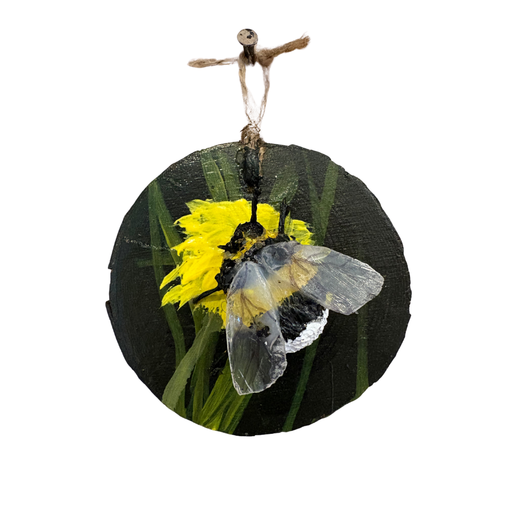 Bee 🐝Hanging Charm