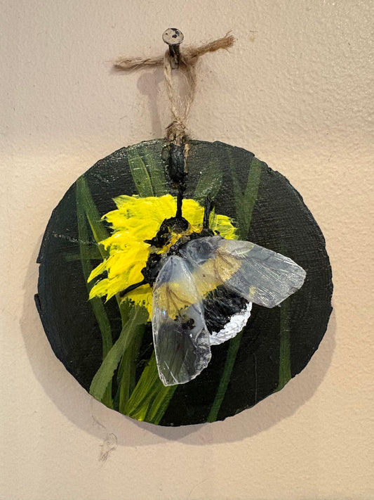 Bee 🐝Hanging Charm