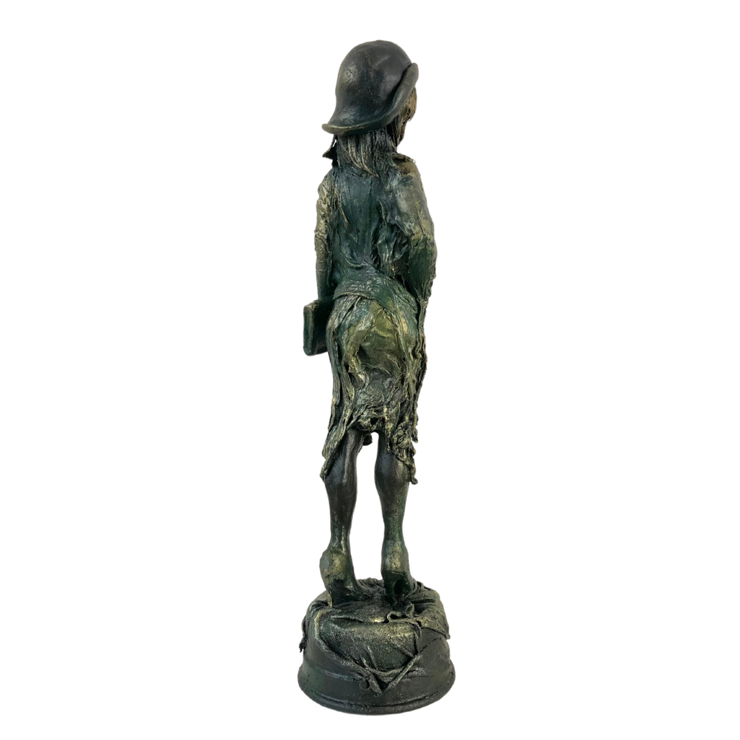 Beauxbatons Deception Sculpture
