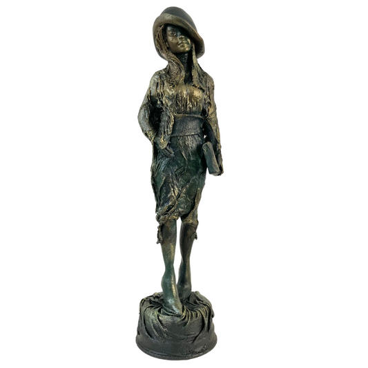 Beauxbatons Deception Sculpture