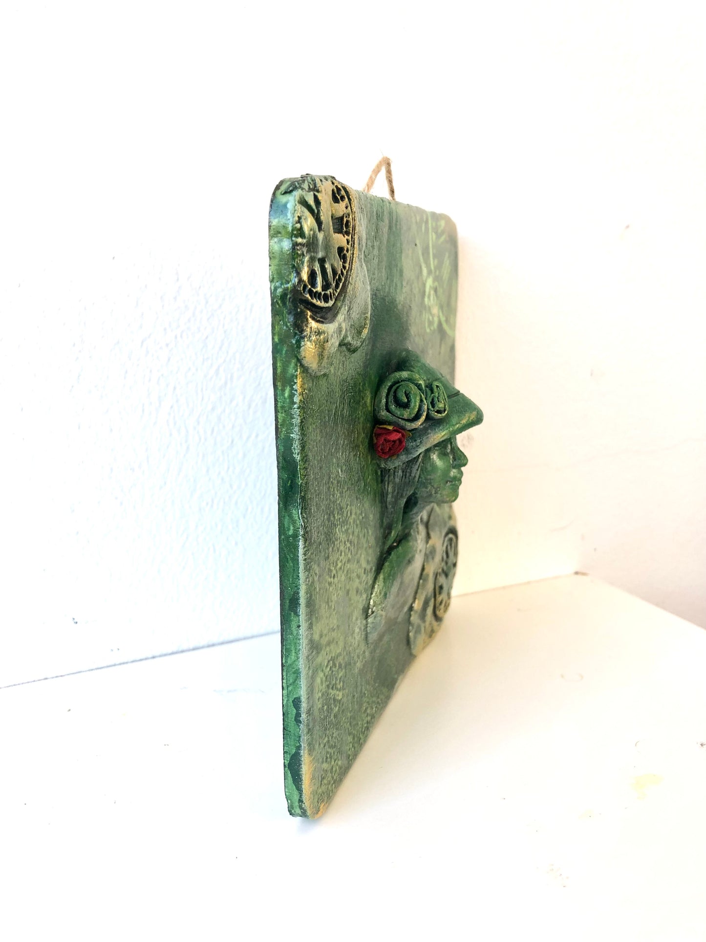 Roaring Twenties Vintage Cloche Hat Wall Sculpture
